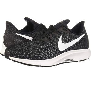 NWOT Nike Pegasus 35